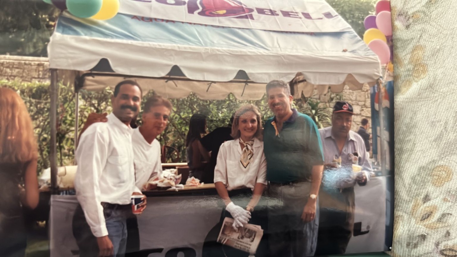 Actividad comunitaria durante los primeros años de Bell Dominicana